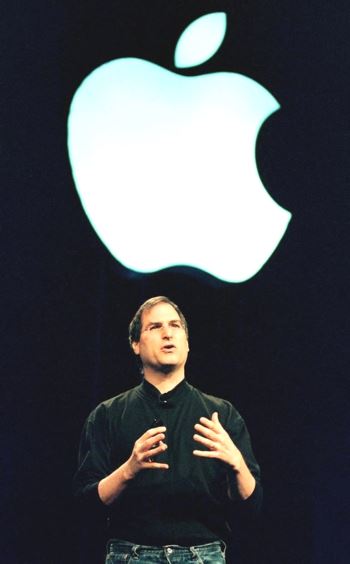 ult_timeline_150739-steve-jobs-interim-ceo-of-apple-computer-inc-talks-about-apples-softwa